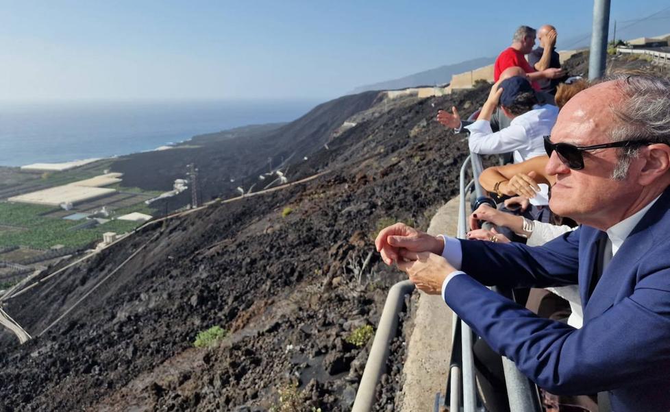 Gabilondo pide flexibilidad para favorecer la reconstrucción de La Palma