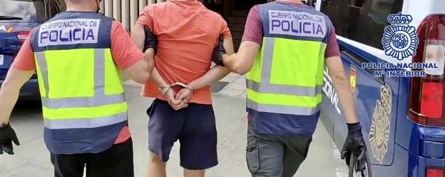 Detenido tras apuñalar a un hombre en un parque en Tenerife