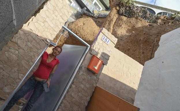 «Cualquier día me mata una piedra al salir de mi casa»