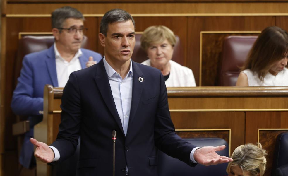 Sánchez se lía con la ayuda al transporte: dice que es del 80% y que el REF no establece el porcentaje