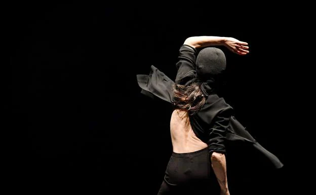 Bailarines y coreógrafos de Corea del Sur desembarcan en el Cuyás con Masdanza