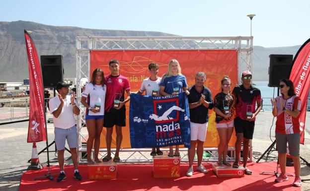 Triunfo femenino en la Travesía El Río