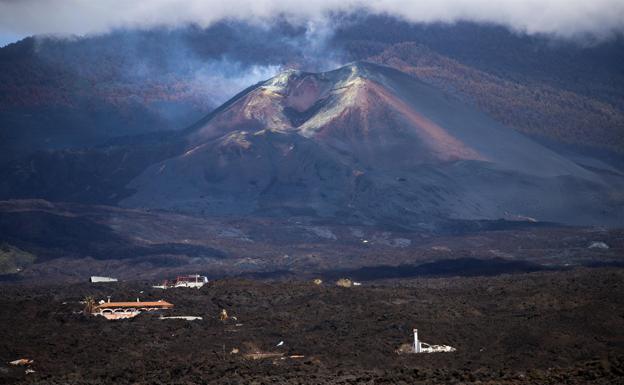 La Palma habilita un mirador en la Montaña de La Laguna para ver el volcán