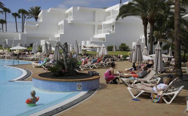 La caída del consumo recortará en 2023 el crecimiento canario: su PIB repuntará un 1,9% y creará 25.000 empleos