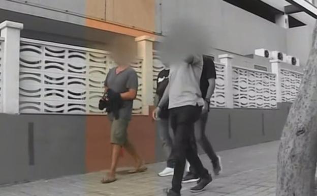 Registros en el Liceo y en el domicilio de uno de los detenidos por los presuntos abusos