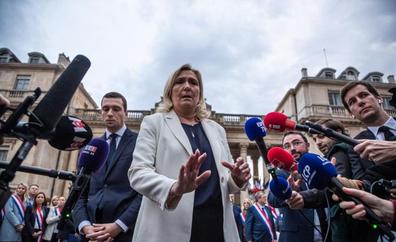 La extrema derecha presenta su moción de censura contra el Gobierno francés