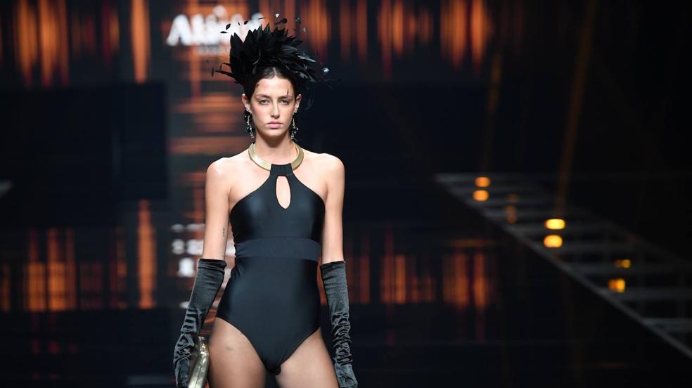 Alawa invita a darse un chapuzón con su colección en Moda Calída