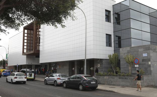 San Ginés habría preparado con Calatayud el cese de Cobo Plana en su primera semana como presidente