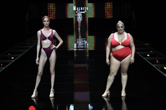 Moda Cálida: propuestas que van más allá del arquetipo de la 'top model'