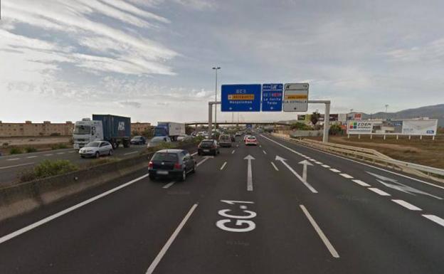 Dos muertos en Telde en una colisión frontal donde uno de los coches iba en sentido contrario