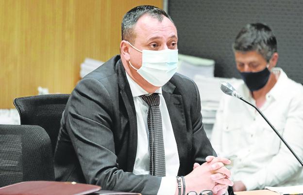 Lo absuelven de violar a una mujer tras mostrarle las cenizas de su tío