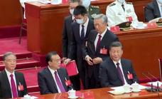 La clave de por qué Xi Jinping expulsó a Hu Jintao está en la carpeta roja