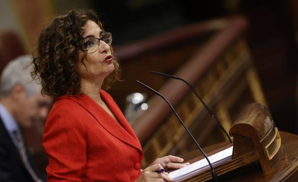 Montero apela a los Pactos de la Moncloa para justificar sus acuerdos con ERC, Bildu y PNV