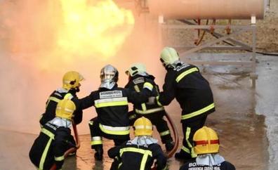 Cuatro niños hospitalizados en Albacete al incendiarse un bloque con okupas