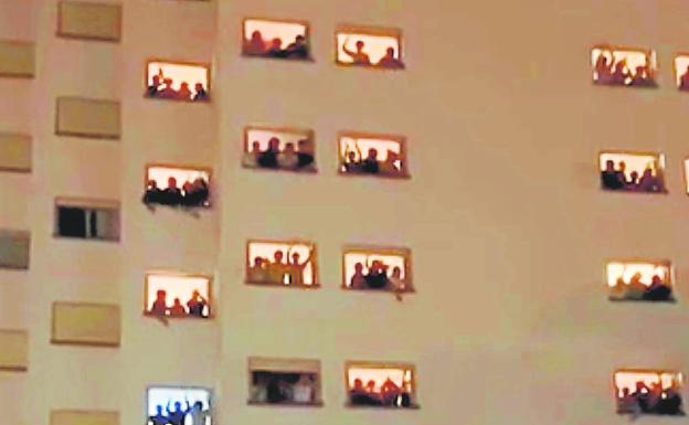 Matan a tres mujeres y lo que pasó después le sorprenderá