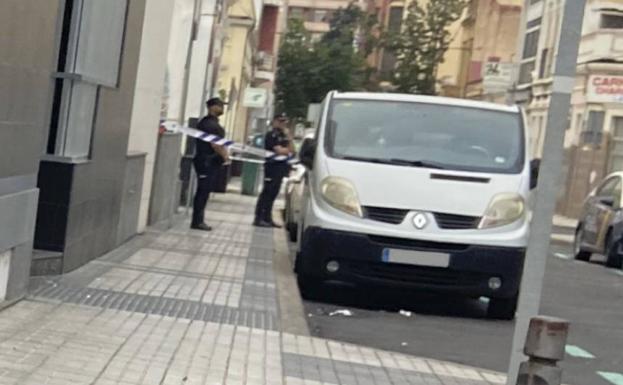 Hallan a una persona muerta en el barrio de Arenales