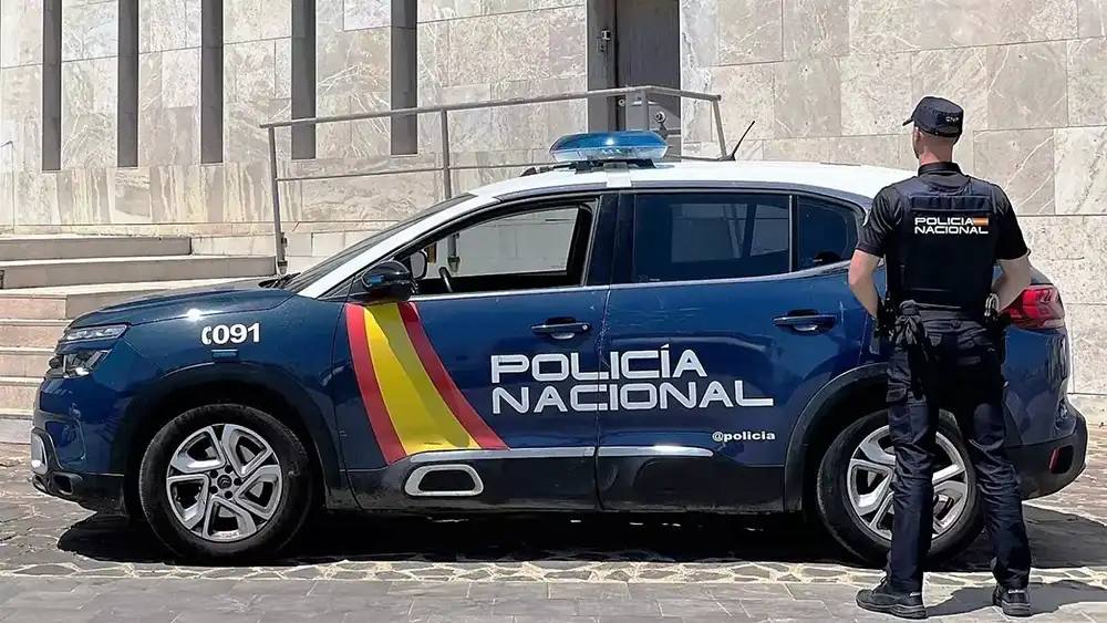 Investigan la muerte de un bebé por asfixia tras quedarse dormidos los padres