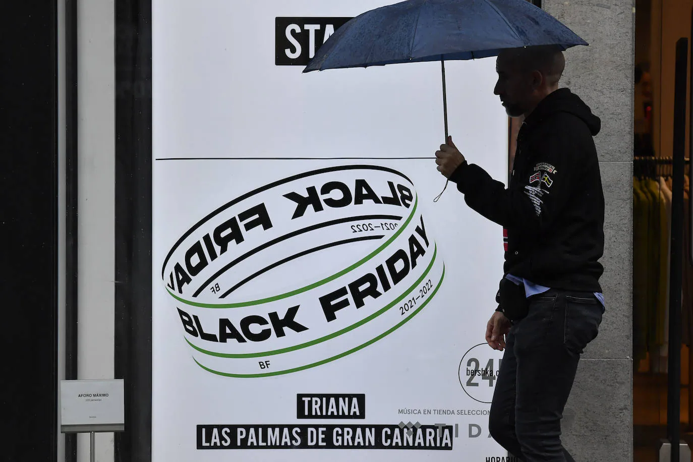 La previsión de caída de ventas del 'Black Friday' recorta la contratación en Canarias al nivel de 2018