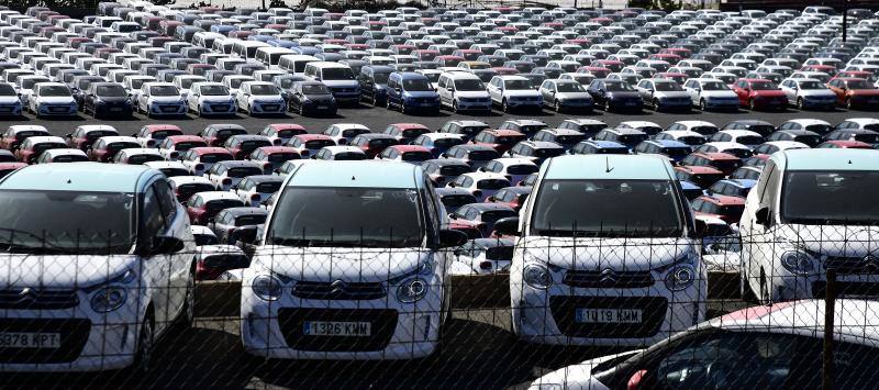 El mercado de vehículos cae un 40% en octubre respecto a 2019