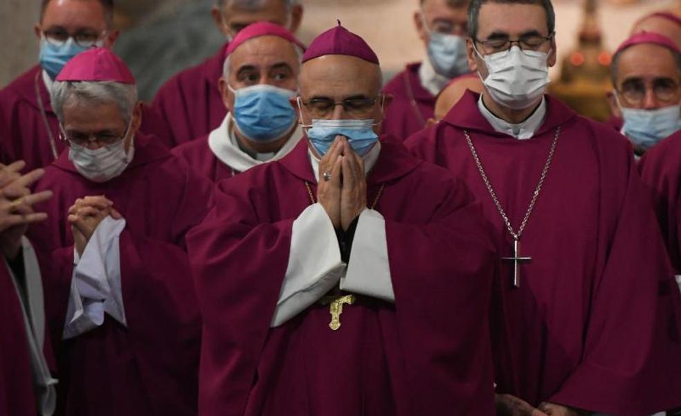 La Justicia investiga a once obispos y exobispos franceses por abusos sexuales