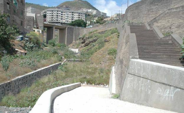 Herido grave al caer al barranco de Santos en Tenerife
