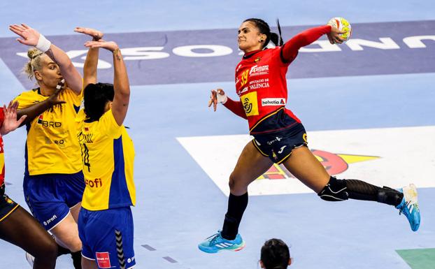 España se aferra a sus opciones de alcanzar las semifinales