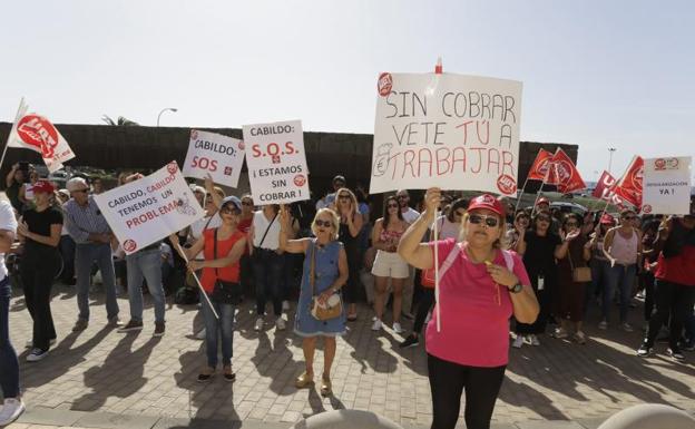 La plantilla de Adislan va a la huelga, provocada por el impago de los sueldos