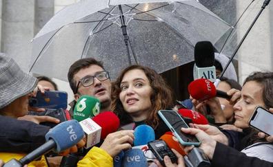 La primera reunión entre sanitarios y Gobierno madrileño tras la manifestación acaba sin acuerdo