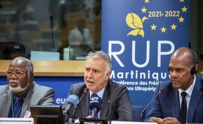Ángel Víctor Torres asiste a la sesión interna en Bruselas de los presidentes de las RUP