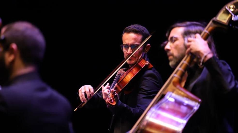 'De la música a la palabra', un homenaje a cuatro décadas al Parlamento