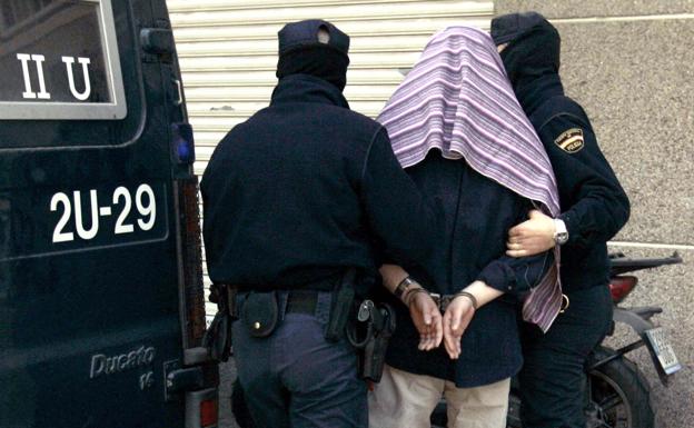 Interior expulsa al líder salafista de Tarragona por ser una «amenaza para la seguridad nacional»