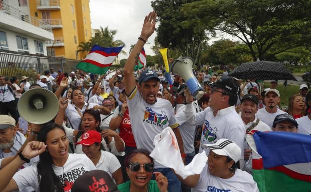 Petro convence a Colombia en sus primeros cien días de gobierno