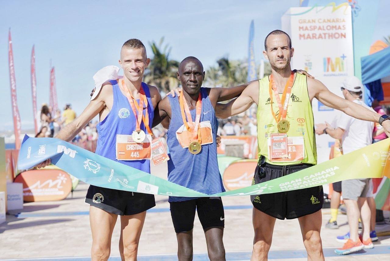 Eric Kimutai y Rebeca Ruiz se llevan el triunfo en una prueba desangelada