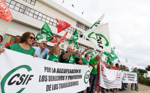 Los trabajadores piden más personal en el ayuntamiento de Telde
