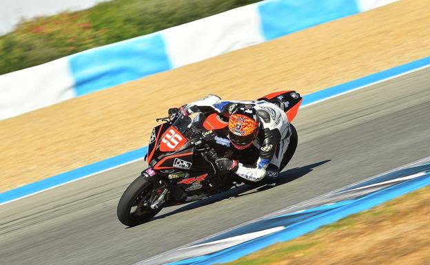 Nau Escobar: el sueño de pilotar en moto y prevenir la siniestralidad