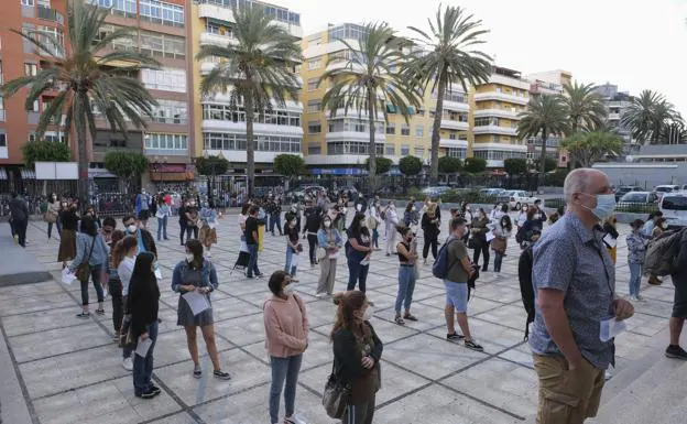 El 40% de los docentes en Canarias supera los 50 años
