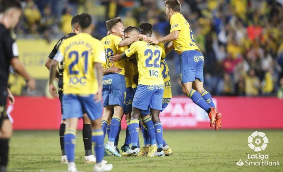 La afición, más unida que nunca para el derbi canario