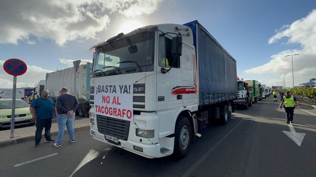 La protesta de los transportistas, en imágenes