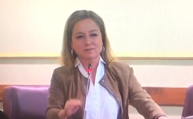 Sánchez aplaude la labor de Oramas ante su última pregunta parlamentaria
