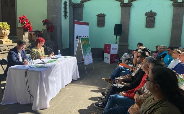 Arucas lleva la decoración y los actos navideños a todos los barrios