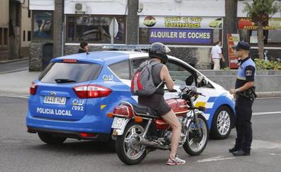 La Policía de Arrecife estrenará cinco motos y dos furgones