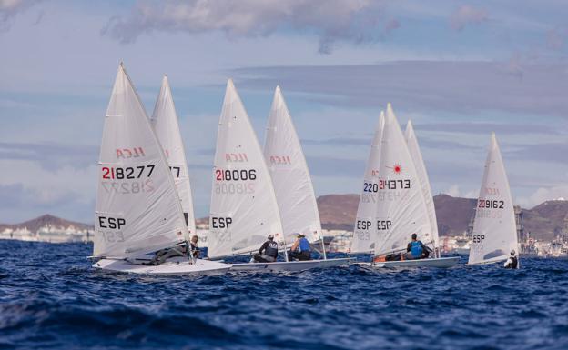 La primera jornada de la Semana Olímpica Canaria de Vela, salvada 'in extremis'