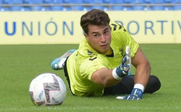 Álex Domínguez se agiganta