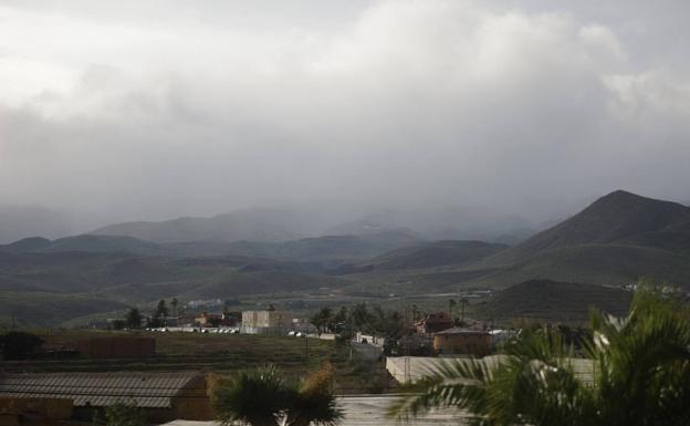 El fin de semana viene acompañado de lluvias débiles