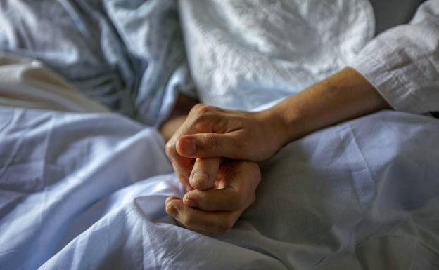 Francia abre el debate sobre la eutanasia