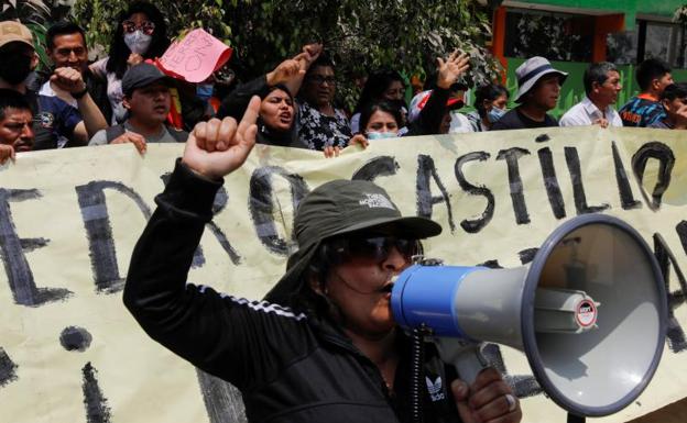 La presidenta de Perú abre la puerta a unas elecciones anticipadas «si la sociedad lo pide»