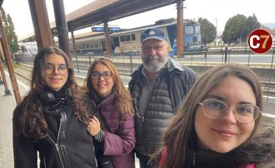 La familia de los grancanarios fallecidos en Rumanía: «Que su adiós no sea un circo»