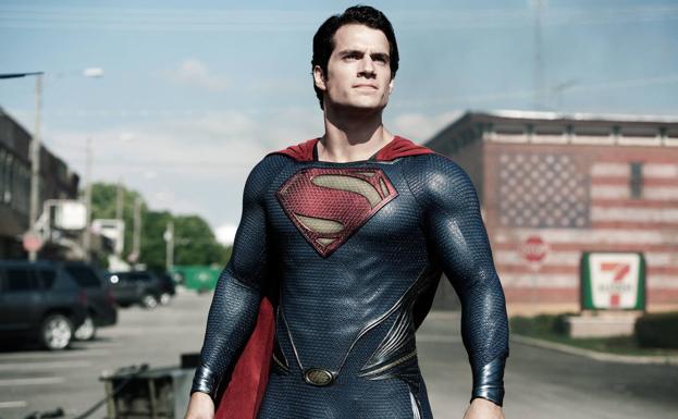 Henry Cavill cuelga la capa de Superman