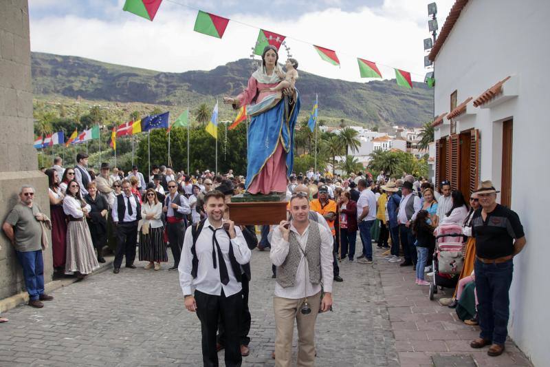 Miles de personas celebran la romería de Los Labradores