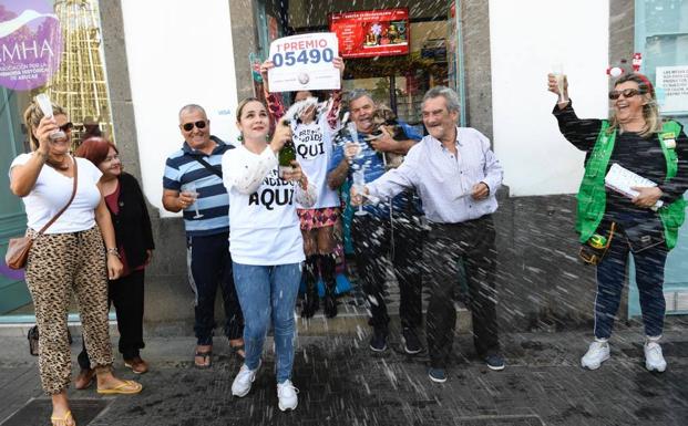 Canarias, agraciada con el Gordo y un cuarto premio